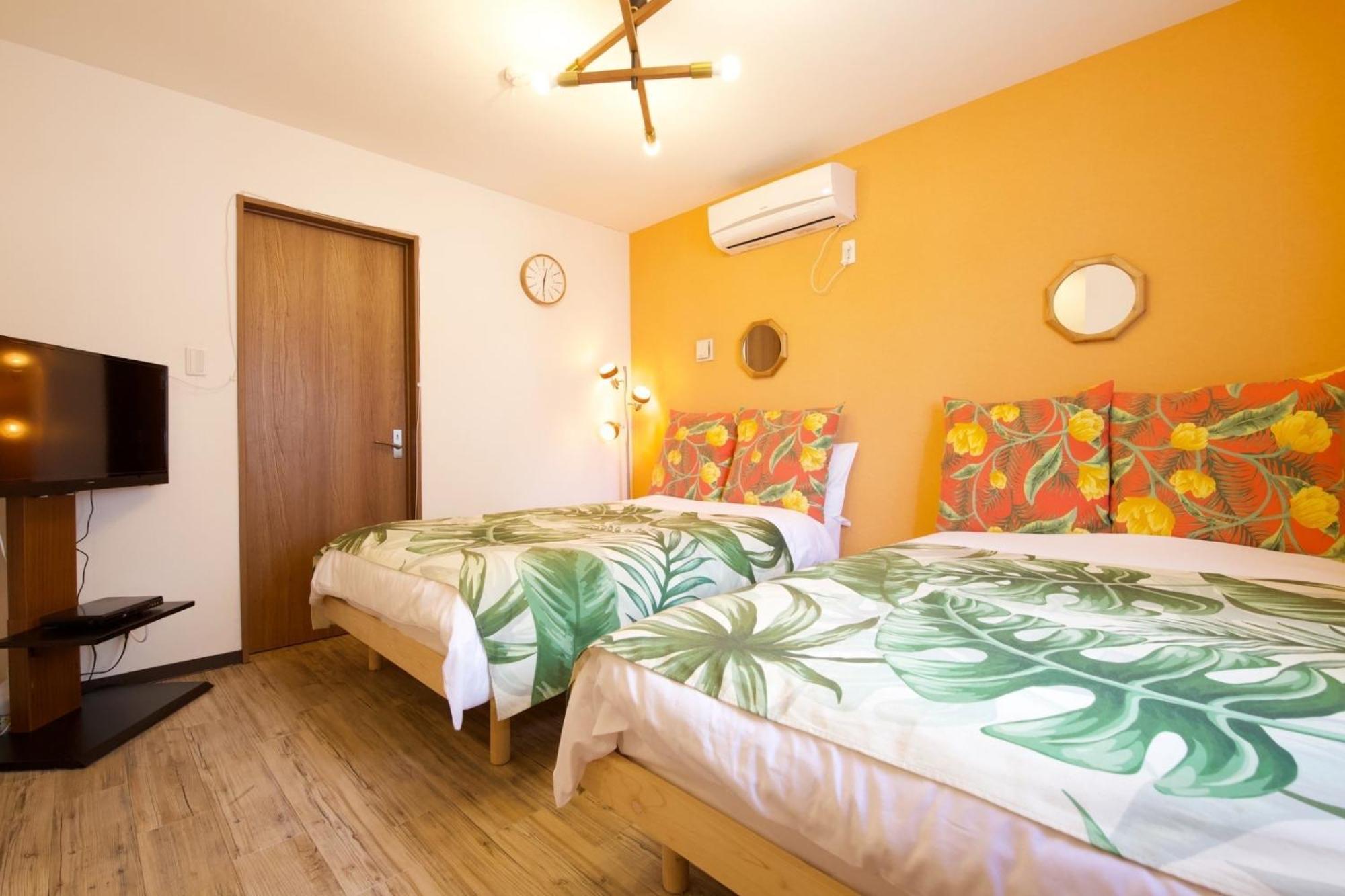 Clomtown Ishigaki Apartment Ishigaki  Bagian luar foto